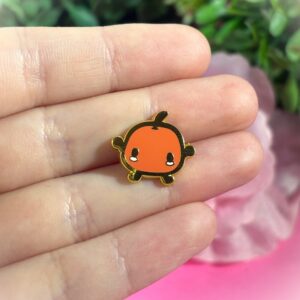 Przypinka Metalowa „Junimo #1 Czerwony” – inspirowana Stardew Valley